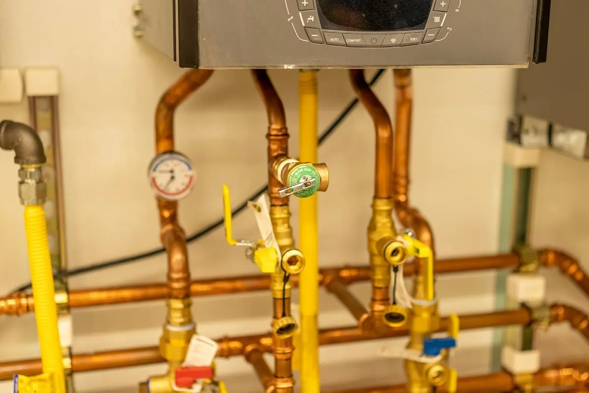 Licensed technician providing Emergency Plumbing for a homeowner in Difficult Run